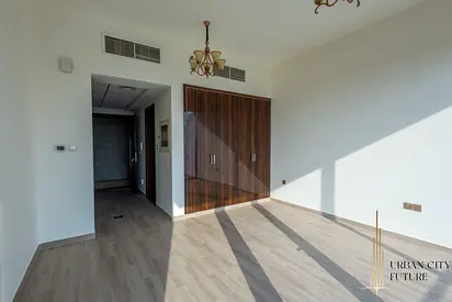 Closed Kitchen - Flexible Payment option - Viewing Anytime