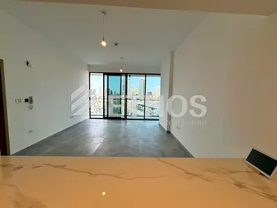 Spacious Layout | Vacant | Motivated Seller