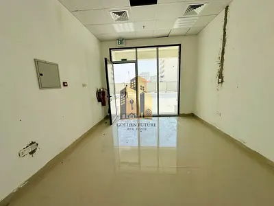 Brand new show at prime location _no deposit cash _