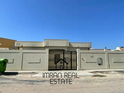 Bright & Spacious 4-BR Big Majlis |Well-Maintained Family Villa in Al Yash
