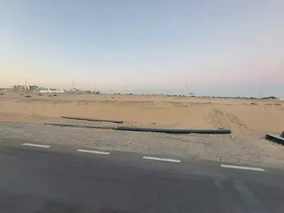 للبيع بالشارقة ارض زاويه بمنطقة مزيرعة ضاحية الرحمانيه