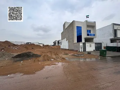 قطعتين تاون هاوس متجاورات.سارع وسكه. سكني فلل.مقابل المسجد مباشره.مساحه:200م لكل قطعه شامل رسوم التسجيل .تملك حر لجميع الجنسيات.شوارع قار.موقع مميز