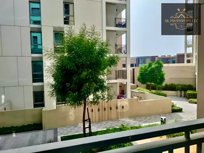 ✨ استوديو مفروش بالكامل | شرفة | مسبح وصالة ألعاب رياضية | زهور 5، أب تاون الزاهية ✨