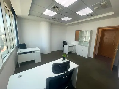 | الايجاري الافتراضي | مركز الأعمال إيجاري | إيجاري مكتب منفصل |
