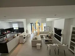 READY TO MOVE IN l BIG SIZE lGOOD LOCATION-WITH SWIMMING POOL-AND 2 KITCHEN