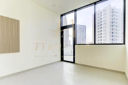 VACANT | PRIVATE POOL | BRAND NEW