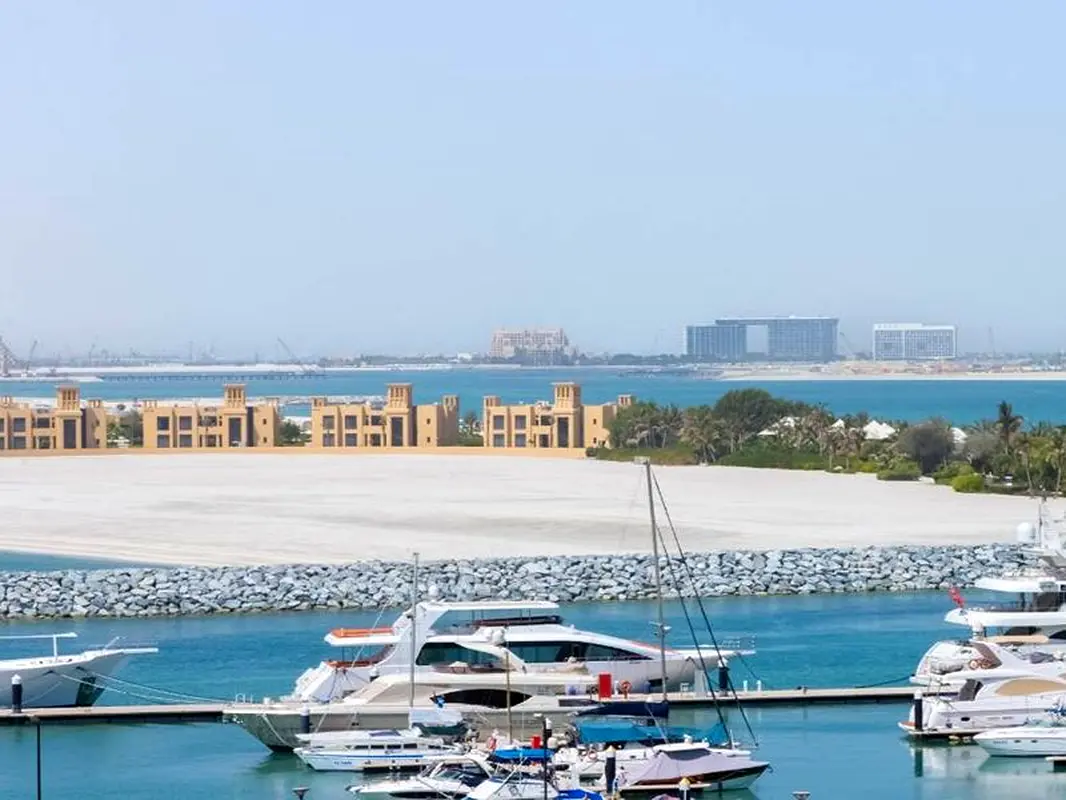 One Bed for Rent Al Hamra Village - Amazing Facilities - Brand New