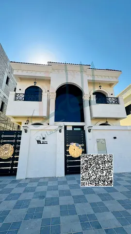 فيلا واسعة بتصميم عصري للبيع في منطقة الحليو 2 المميزة، مع توزيع مثالي وتشطيبات عالية الجودة — مناسبة للعائلات أو للاستثمار.