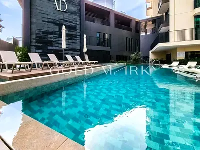 Mid Floor | Vacant Sept | Near Metro