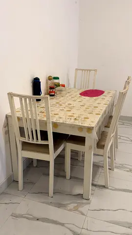 Dinning table