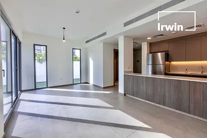 Unfurnished |Back to Back | Well Maintained
