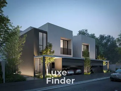 Corner Villa | On the Park | Large Plot