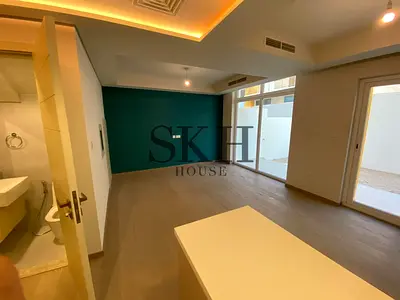 Elegant 3BR Townhouse with Rooftop Access | Aquilegia Cluster | DAMAC Hills 2