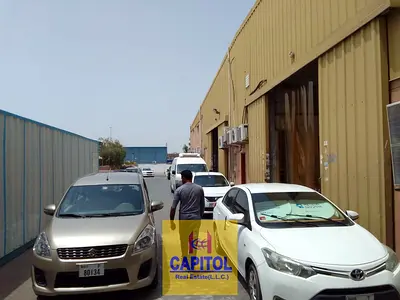 TAX FREE WAREHOUSE IN PRIME LOCATION 320SQFT ON MEZNINE