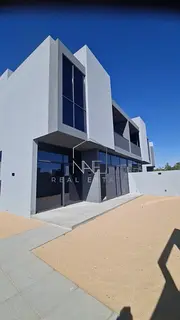 4 BEDROOMS, SEMI DETACHED VILLA, SENDIAN