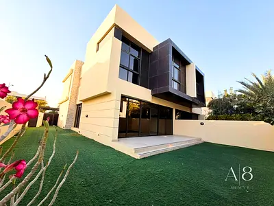 Quality Furniture | Large Bedrooms| Landscaped