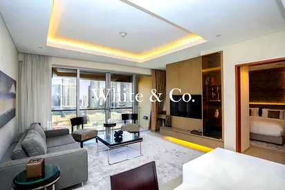 Perfect Location | Upgraded | Luxury Unit