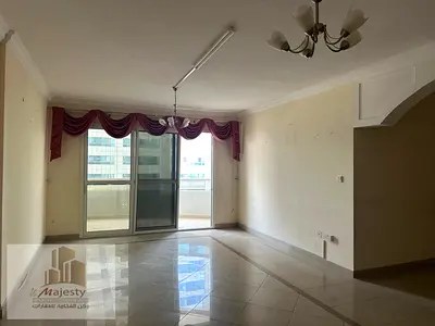تفكر بالاستثمار او الاستقرار بمنزل العمر وفرت اليوم لك وللعائلة شقة في اجمل مناطق الشارقة منطقة القصباء وبخط اول على بحيرة خالد