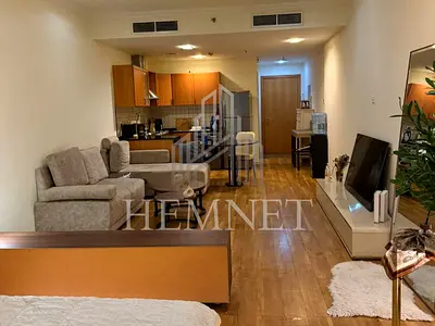 شاغر عند التحويل | تراس كبير | مساحة داخلية واسعة