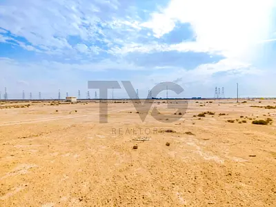 قطعة أرض سكنية / بالقرب من الحديقة / المرحلة 8