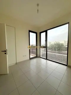 Premium Quality | Well Maintained| Vacant