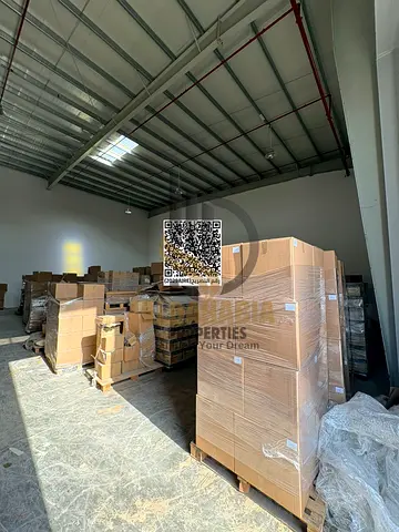 مستودع للإيجار بالصناعية الحره