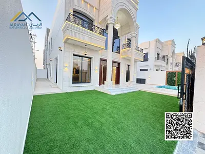 Freehold for all nationalities, a villa with a large swimming pool and central air conditioning, including registration and ownership fees.