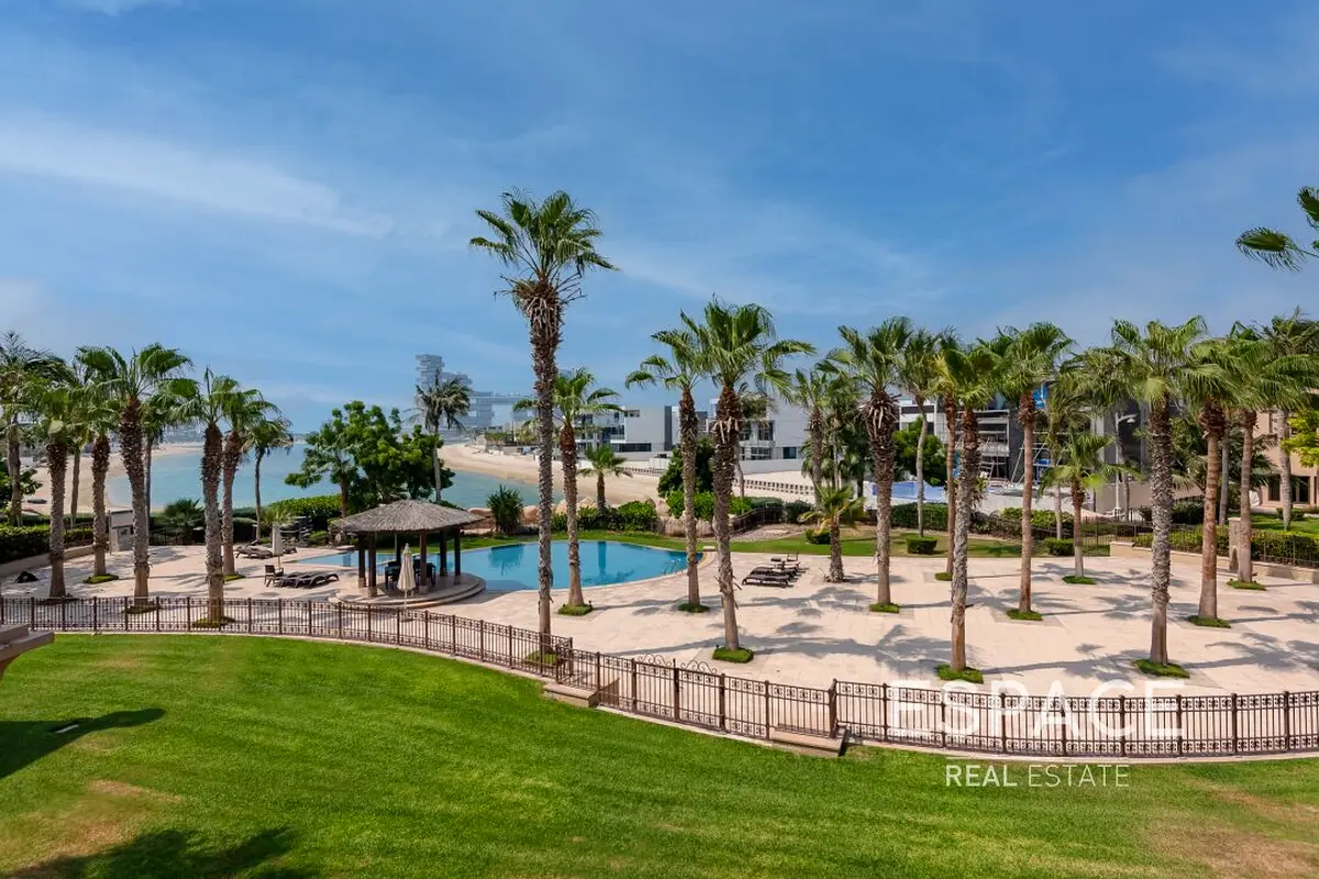 Largest Plot Townhouse |Atlantis View VOT