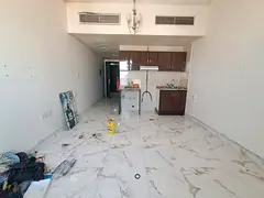 Luxury Big studio near to muwaileh park 25k available