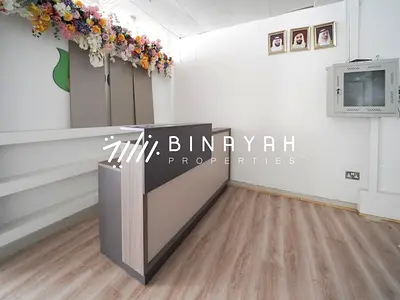 FITTED WITH PARTITIONS|PRIVATE WASHROOM|NEAR METRO