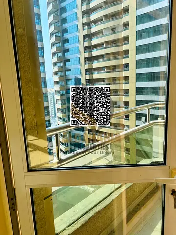 🏢 شقة راقية للإيجار السنوي – غرفة وصالة – أبراج الهورايزون، عجمان