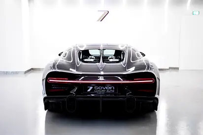 صورة 7 لـ 2023 Bugatti CHIRON