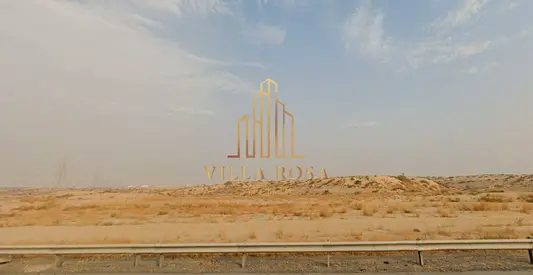 للبيع أرض سكنية بأقساط ميسّرة في الحوشي – الشارقة