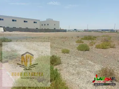 أرض سكنية للبيع في الحوشي – إمارة الشارقة – تملك حر لجميع الجنسيات العربية  فرصة مميزة لامتلاك أرض سكنية بمساحة كبيرة في منطقة الحوشي، إحدى أكثر المنا