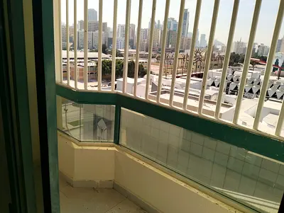 1BHK 28K SINGLE PAYMENT 30K 6 CHEQUES AVAILABLE FAMILY BUILDING
