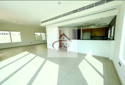 SINGLE ROW 4 BHK LEGACY NOVA READY TO MOVE |N