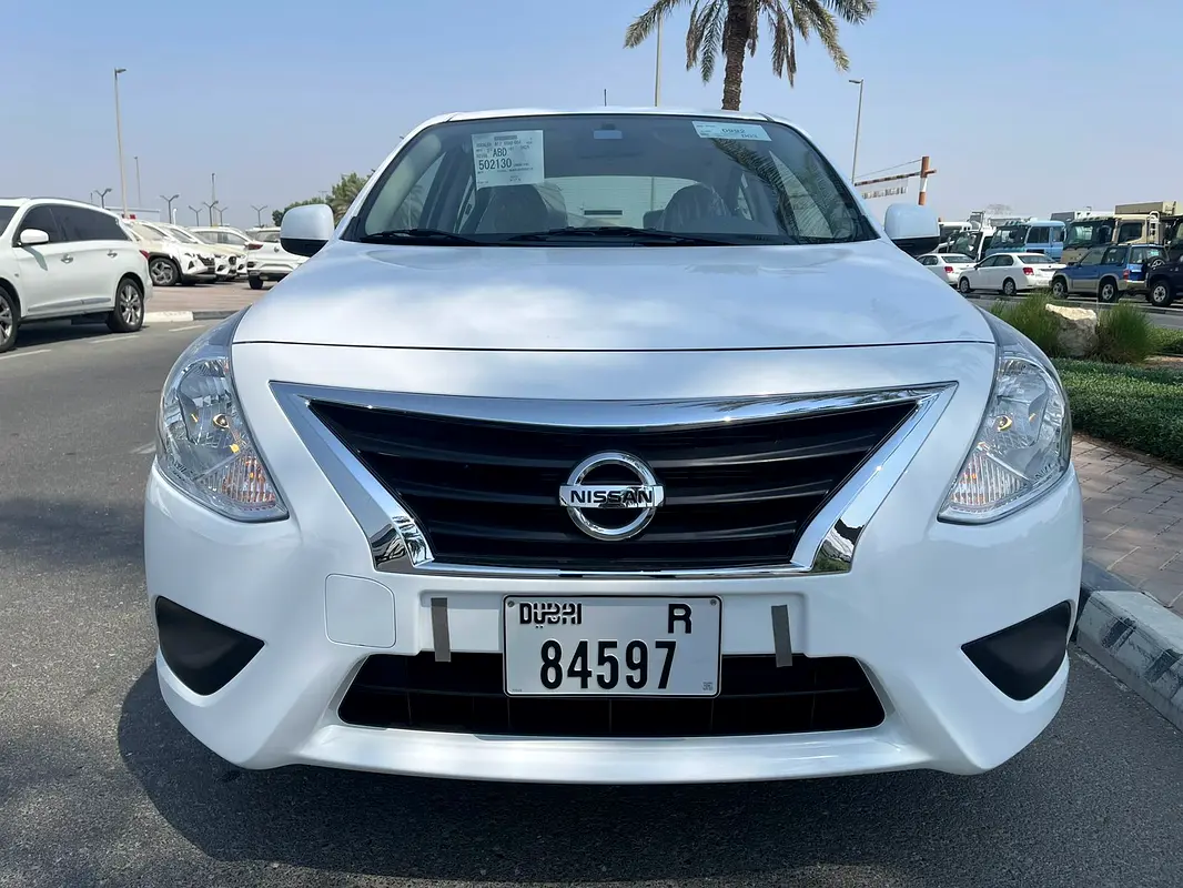 Nissan Sunny 2024 — photo 1 of 13