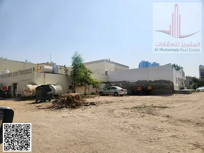 للبيع بعجمان ارض سكنى استثمارى بمنطقة ليوارة 2 مساحة 1991 قدم تصريح G + 4 مطلوب 700 الف