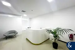 Vacant | Partitioned Space | Grade A