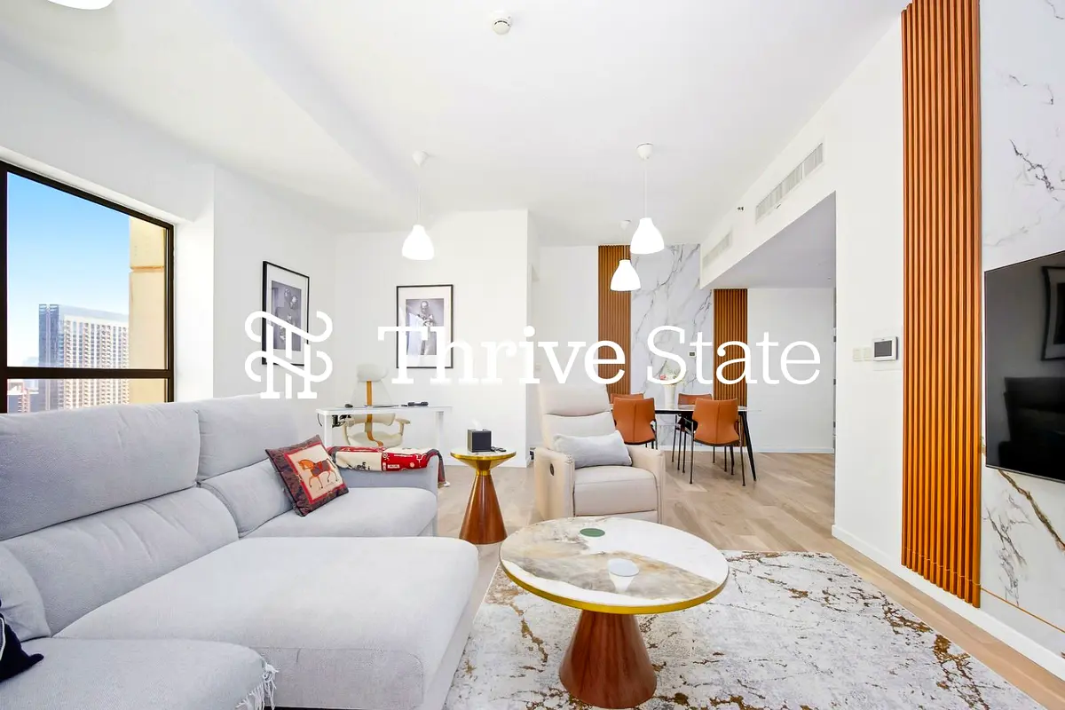 Renovated | Luxury Furnish | Vacant Soon