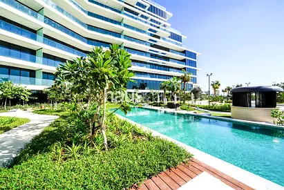12 Cheques | Spacious | Luxury Amenities