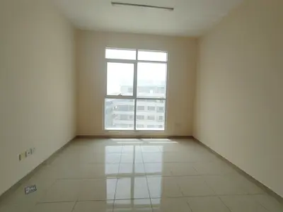 Like brand new building in Al jada out sid 1bhk 1wachroom 35k available only for family