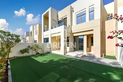 Single Row Type I | Pool and Park View | Vacant