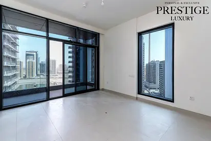 Brand New Studio | High Floor | Community View
