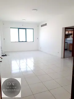 2 BEDROOM HALL FLAT IN OUD METHA NEXT TO ASTER CLINIC 10 MIN TO BUS STAND AND METRO STATION OPP AL N