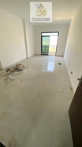 شقه غرفتين وصاله اول ساكن مع استور تشطيب سوبر ديلوكس