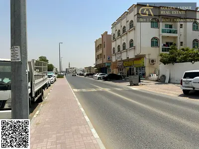Commercial and Residential Corner 2 Site Road Plot For Sale Prime Location
