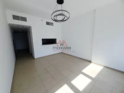 Lake View | 1Bedroom | Upgraded