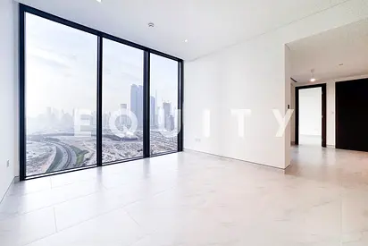 Rented Unit | Amazing Skyline View | Bright