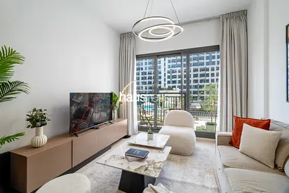 Chic 1BR | Near Park | Great Amenities